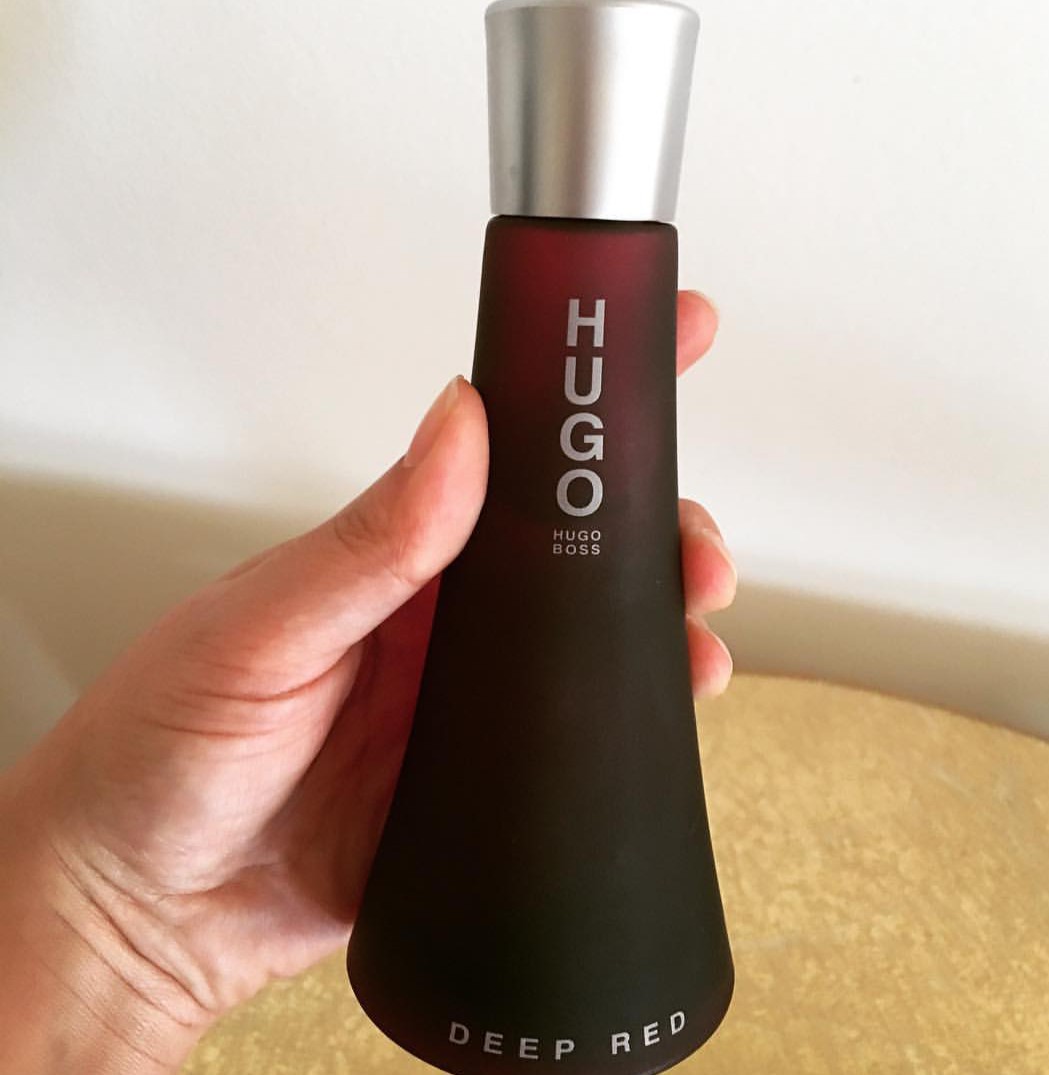 HUGO BOSS - Deep Red