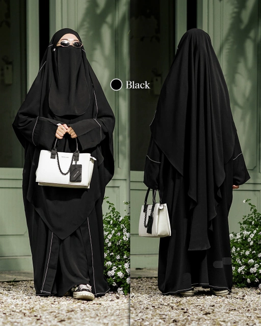 Image of Ryla Abaya dan French Khimar
