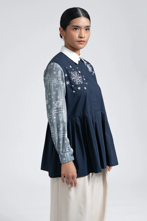 Image of Heart Troops Nixie Shirt Ocean
