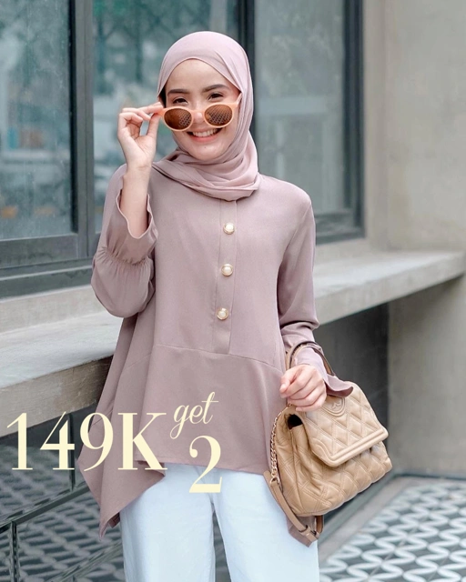 Image of Kacaaoutfit Bitna Blouse
