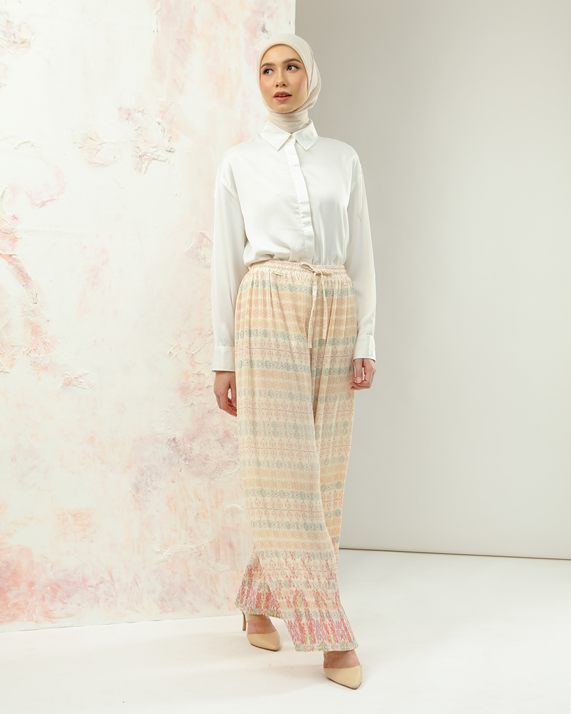 NAYANIKA PLEATED PANTS - RUBI