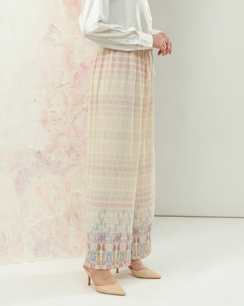NAYANIKA PLEATED PANTS - PISTACHIO