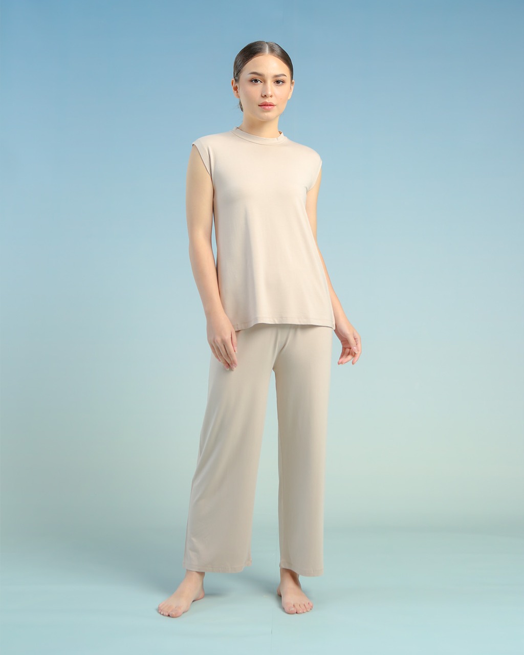 BALENS SLEEVELESS INNER - KHAKI