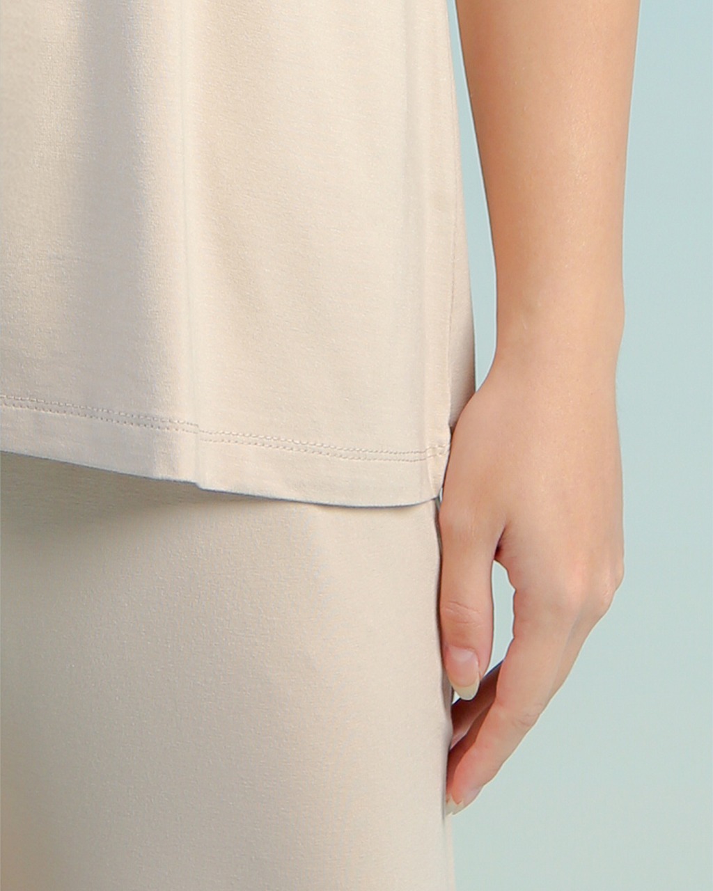 BALENS SLEEVELESS INNER - KHAKI