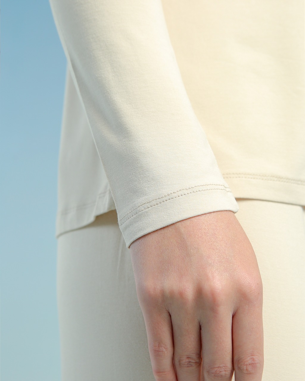BALENS LONGSLEEVE INNER - CREAM