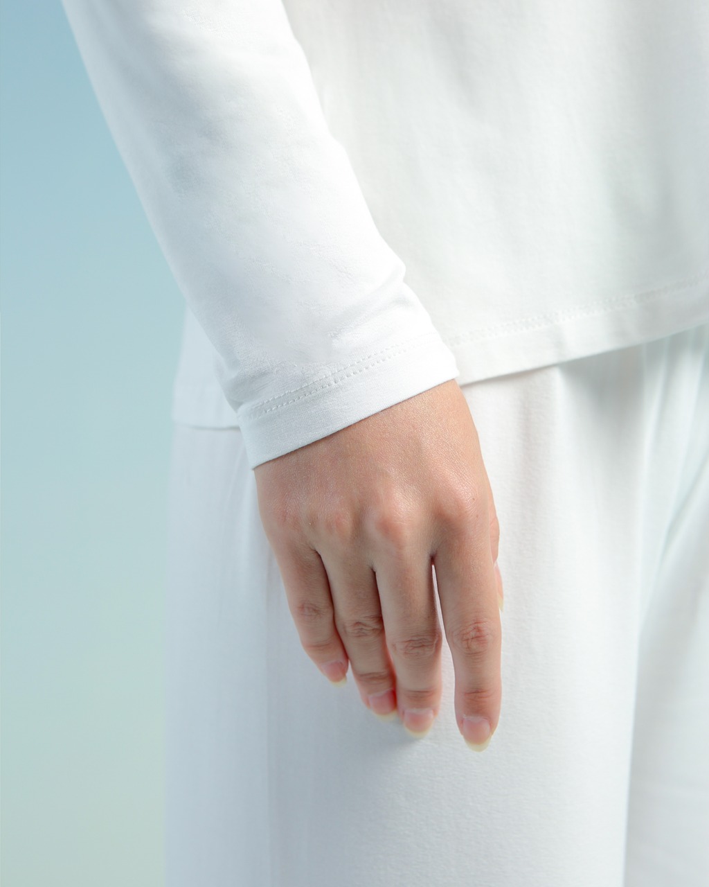 BALENS LONGSLEEVE INNER - OFF WHITE