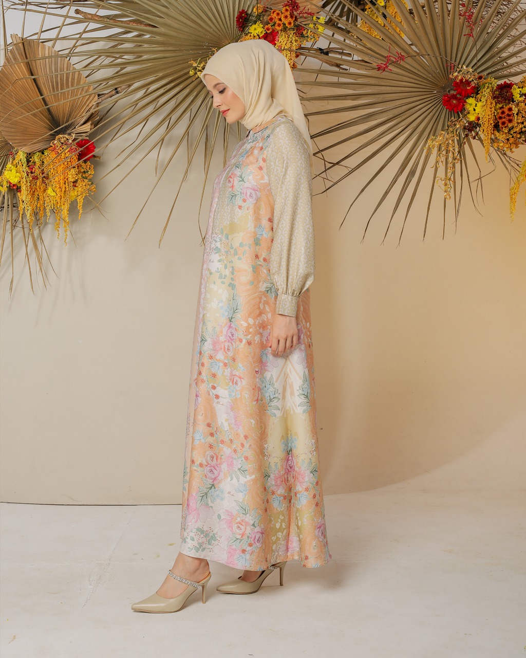 GANTARI DRESS - GOLD