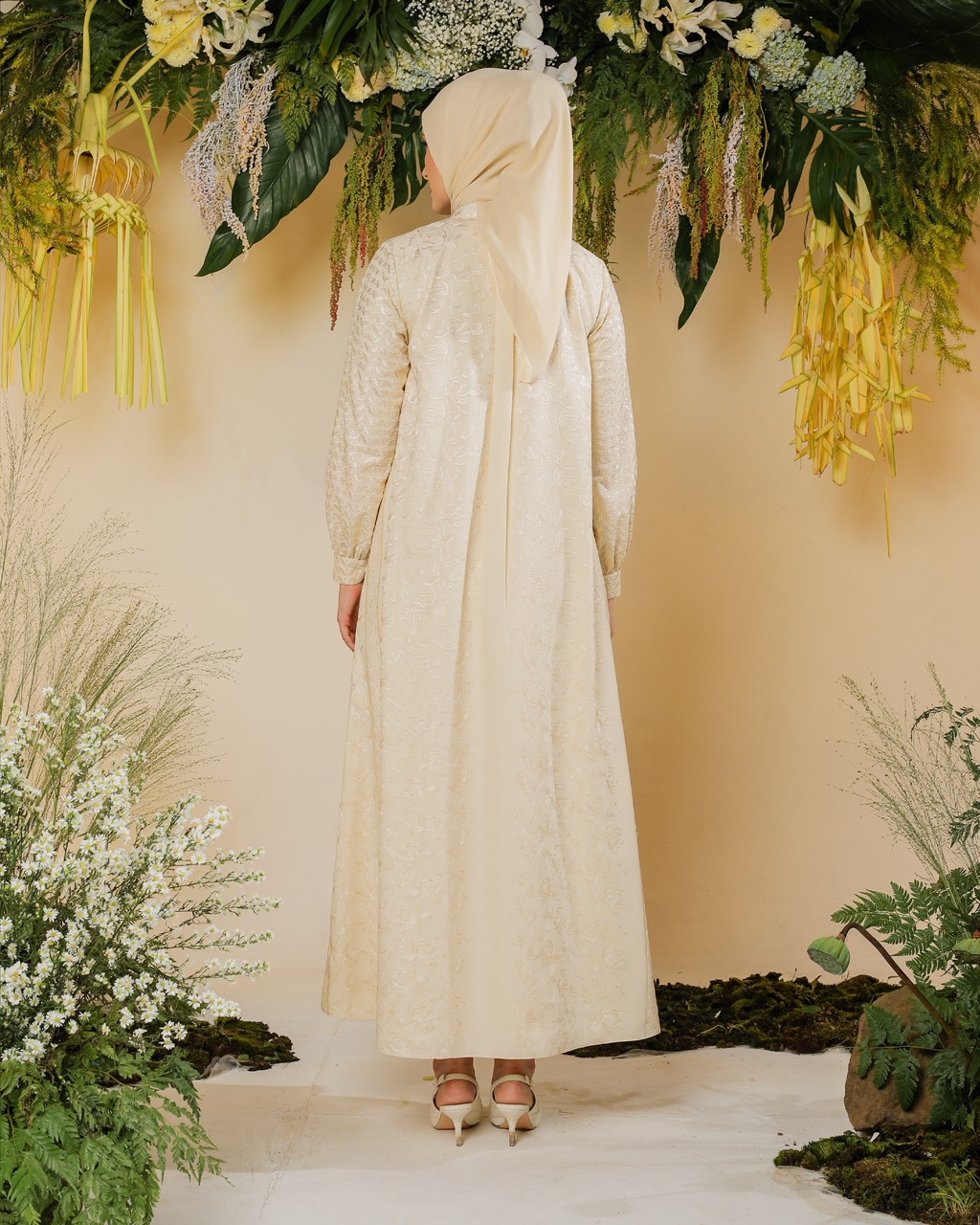 PRAYA DRESS - CREAM
