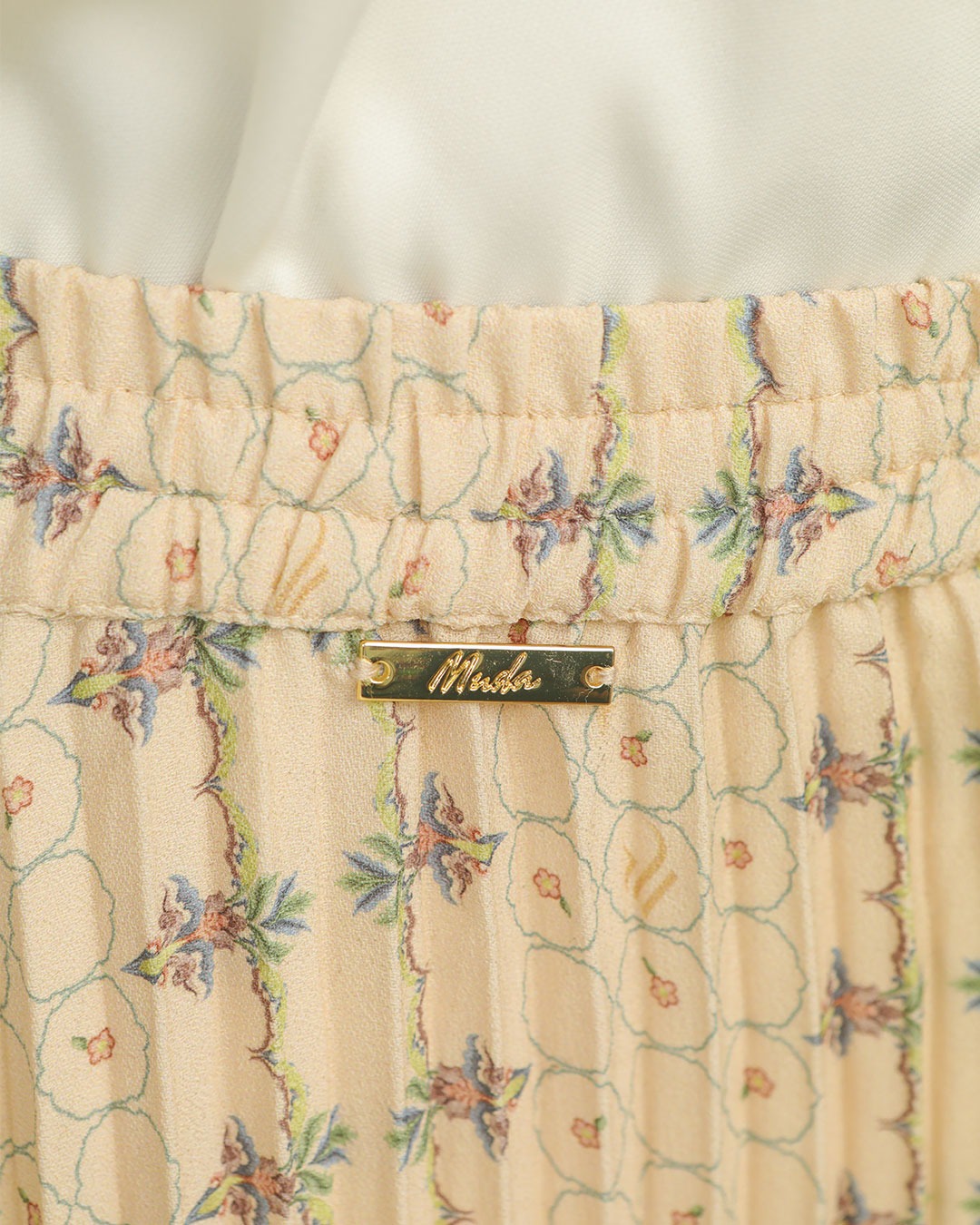 ANEILA PLEATS SKIRT - YELLOW