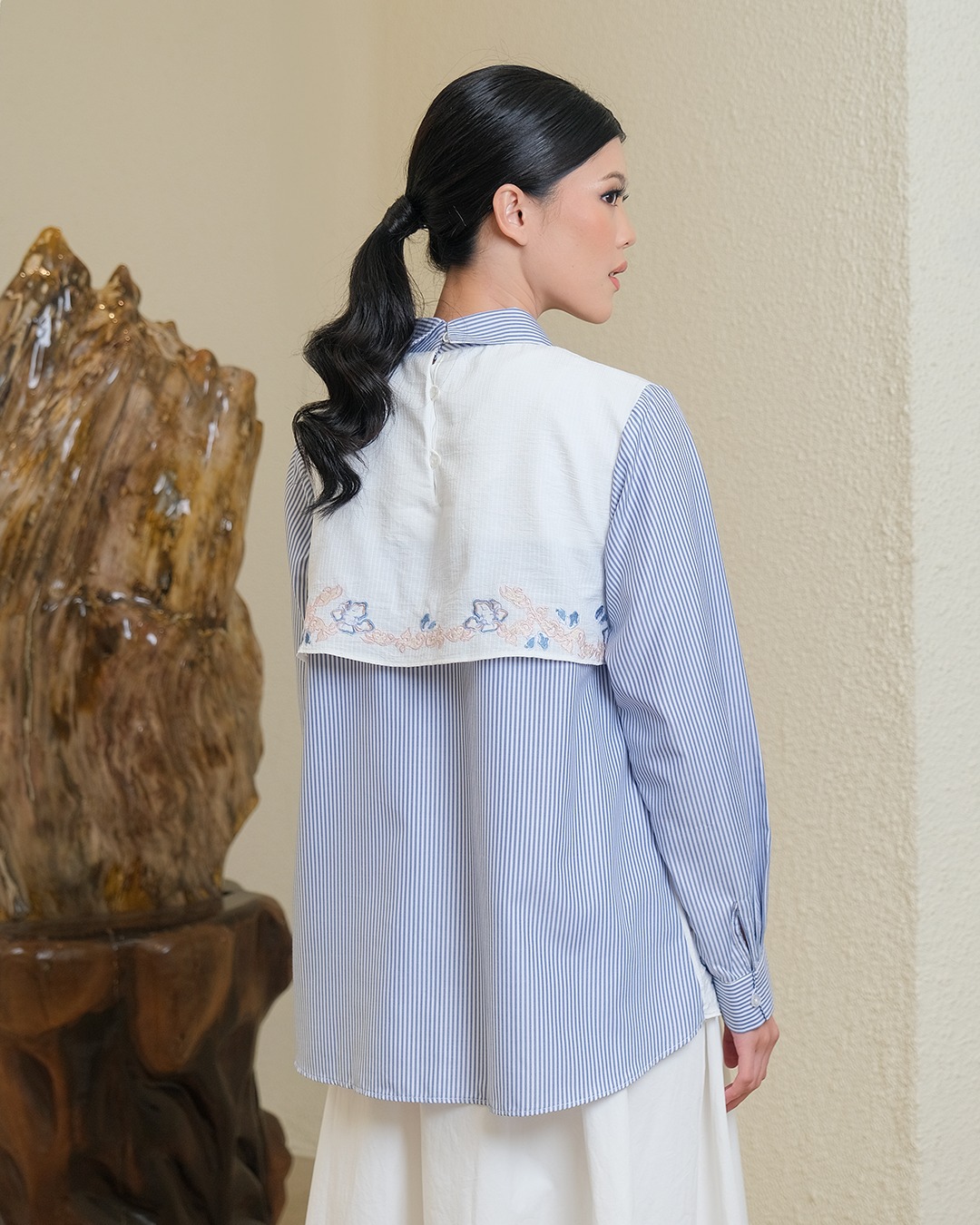 KEEVA BLOUSE - METAL BLUE