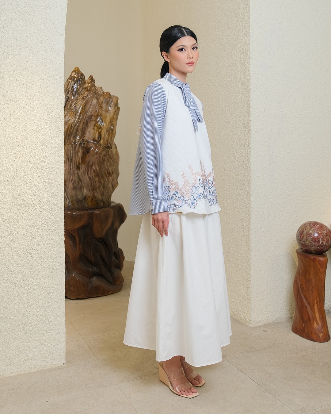 KEEVA BLOUSE - METAL BLUE