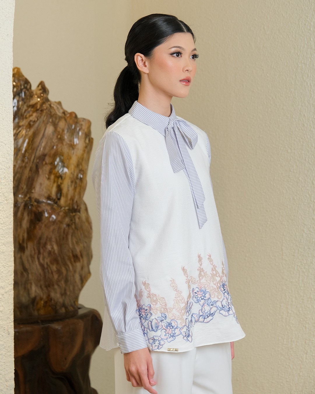 KEEVA BLOUSE - CLOUD GREY