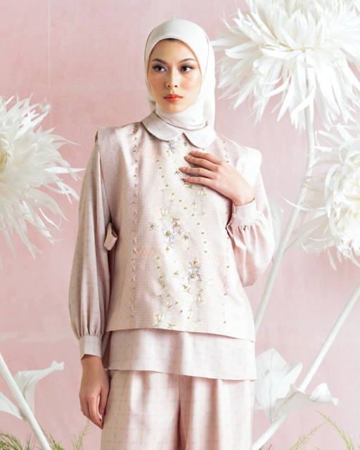Image of AMALA BLOUSE VEST - MAUVE