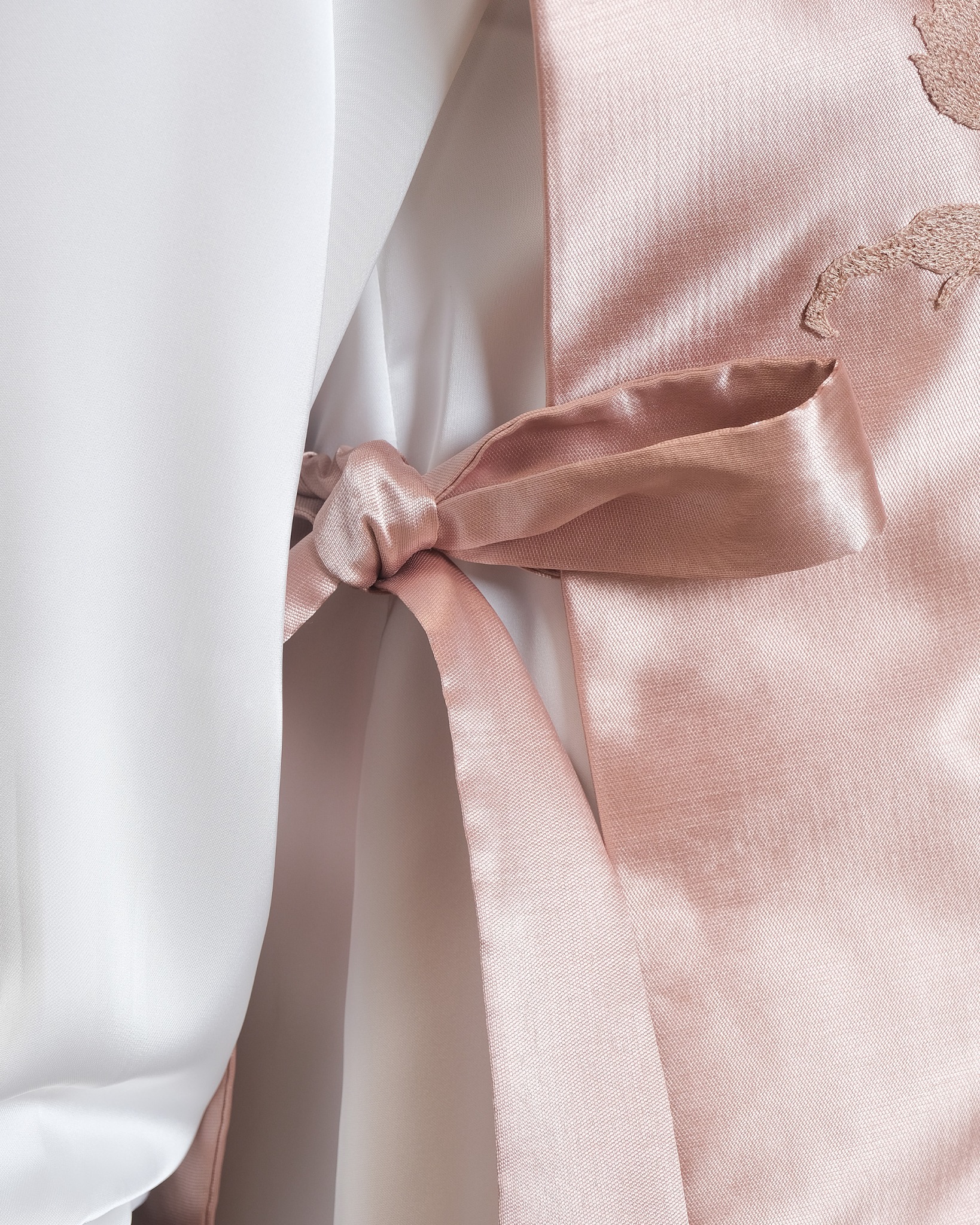 NYRA VEST - ROSE GOLD