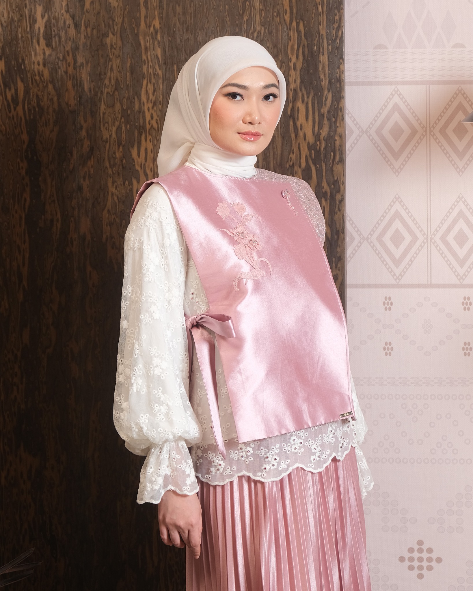 NYRA VEST - PINK