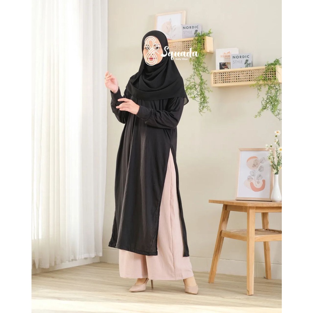 MIDI SLIT DRESS
