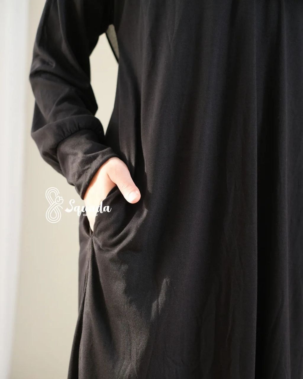 MIDI SLIT DRESS