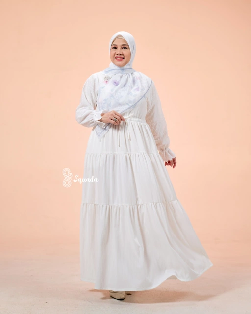 Image of SQUADA | SERENE SERIES (BROKEN WHITE)