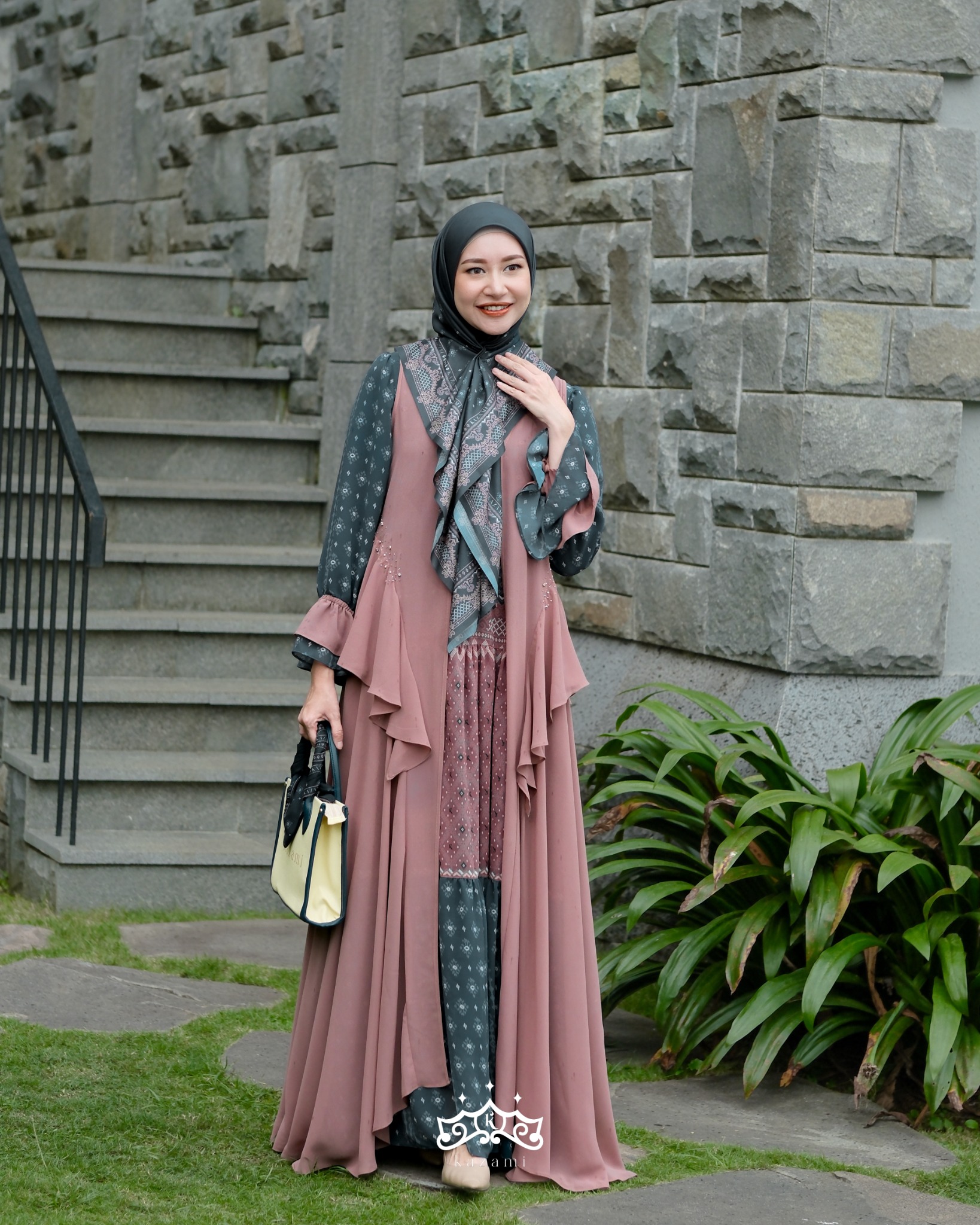 Bahtera Cinta Hijab Mom