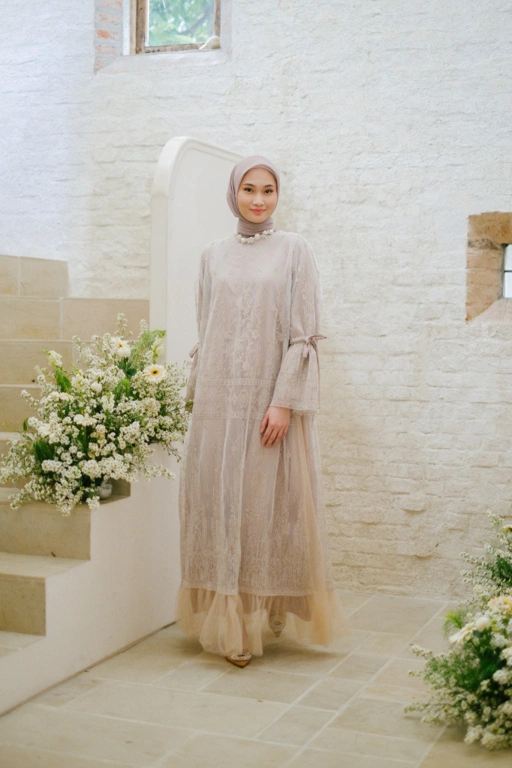 Image of Luxora Dress Vanilla