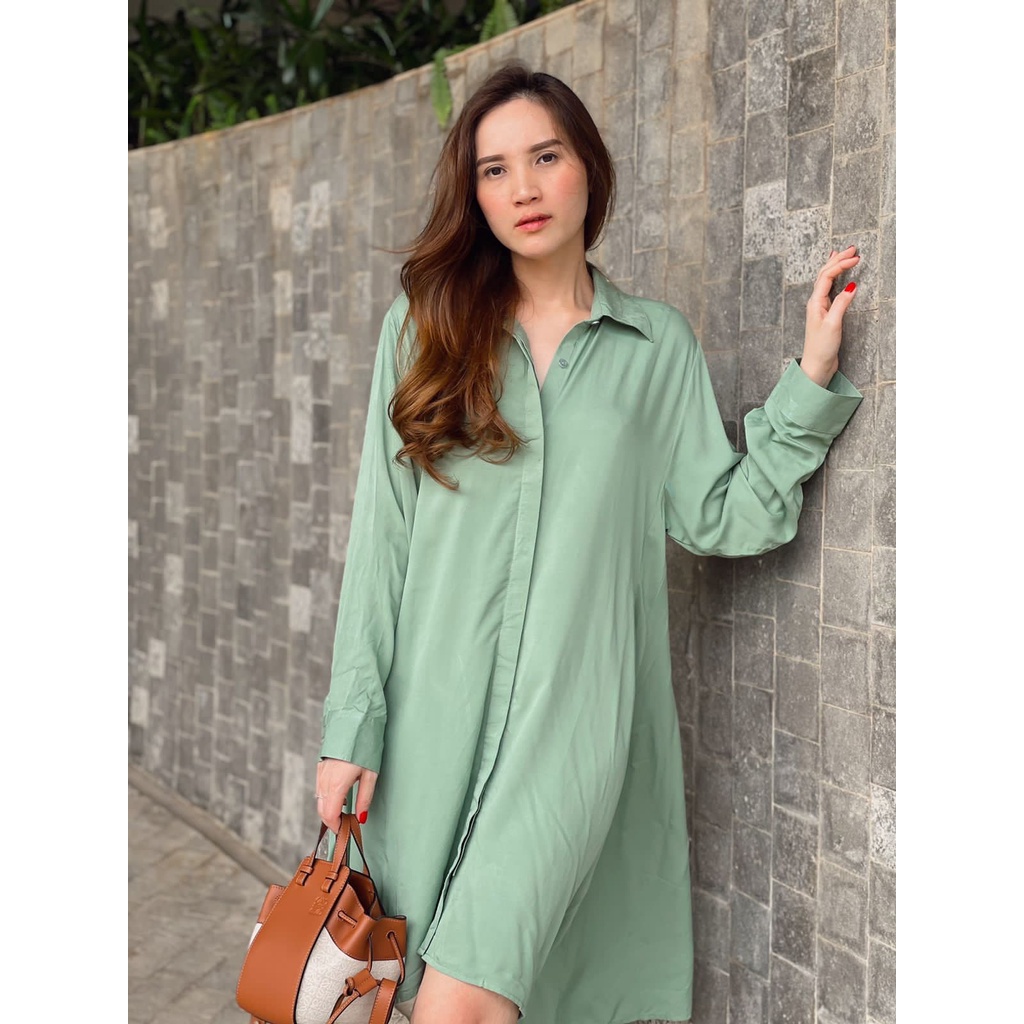 Consennso Assymestris shirt dress