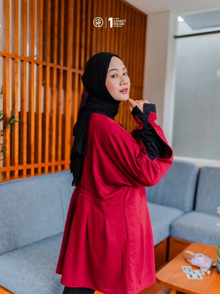 Hijacket Kiyomi
