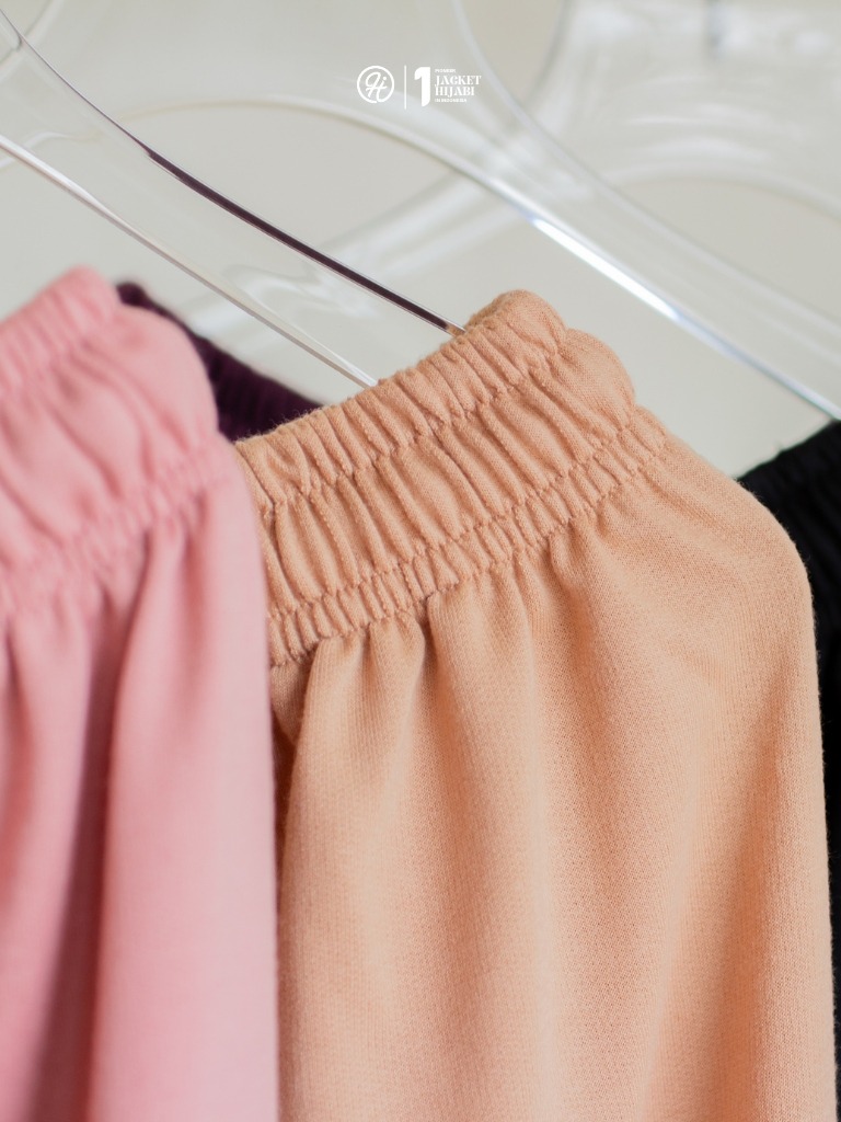 HJ Ezzenta Skirt