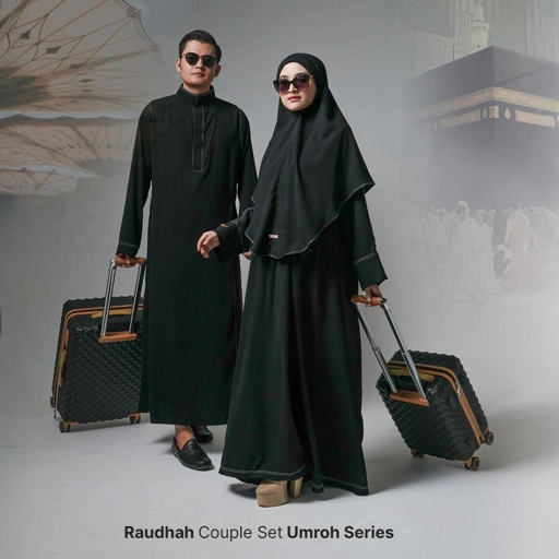 Image of Zayra Hijab Raudhah Set Couple Umroh Abaya Gamis Wanita Jubah Hitam Pria Thobe Premium Terbaru Muslim Pasangan Syari