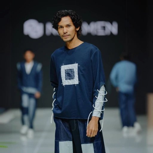 Image of NEU MEN [Exclusive Fashion Show Collection] Midnight Sweater Pants Sweater Pria Kombinasi Denim 