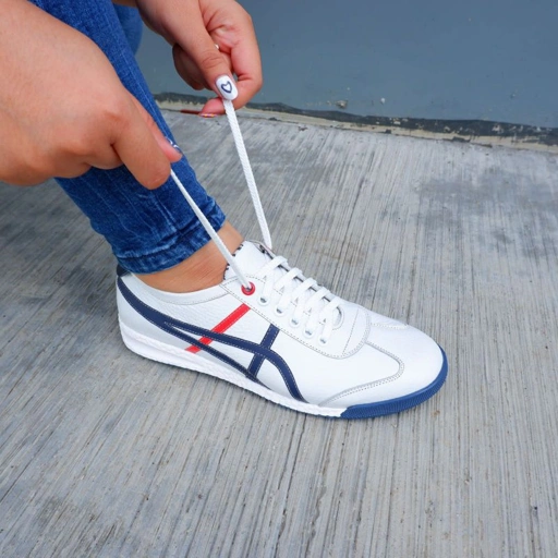 Image of Sepatu sneaker wanita kulit sapi ONIT Seriess2