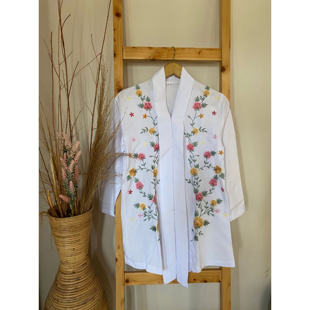 Kebaya Kartini BORDIR  Lengan Panjang bahan katun by alantasik