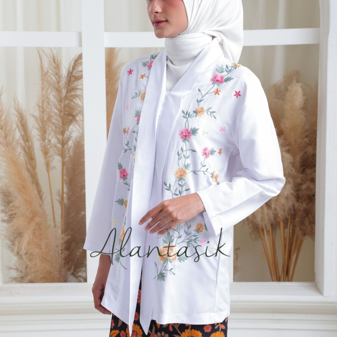 Kebaya Kartini BORDIR  Lengan Panjang bahan katun by alantasik