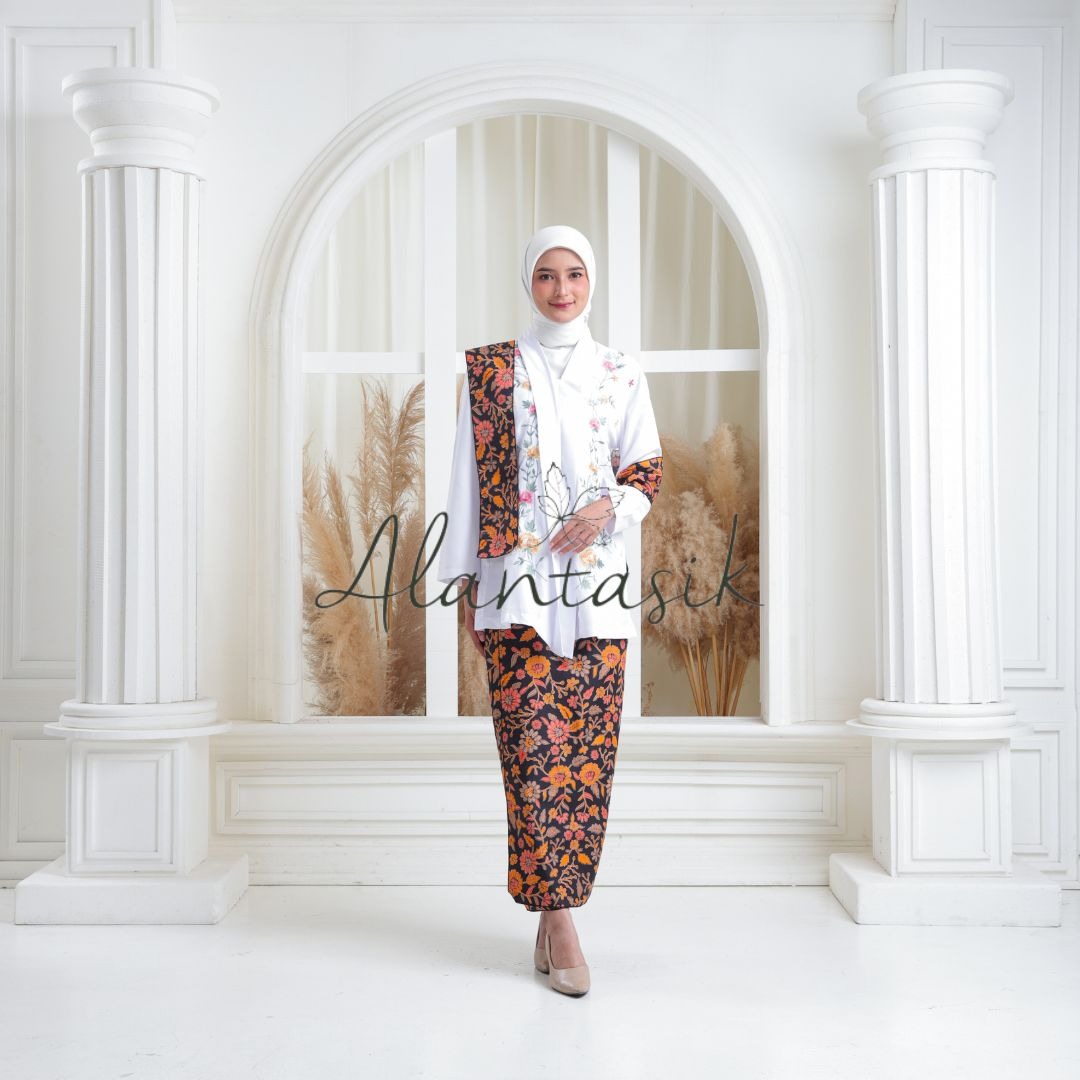 Kebaya Kartini BORDIR  Lengan Panjang bahan katun by alantasik
