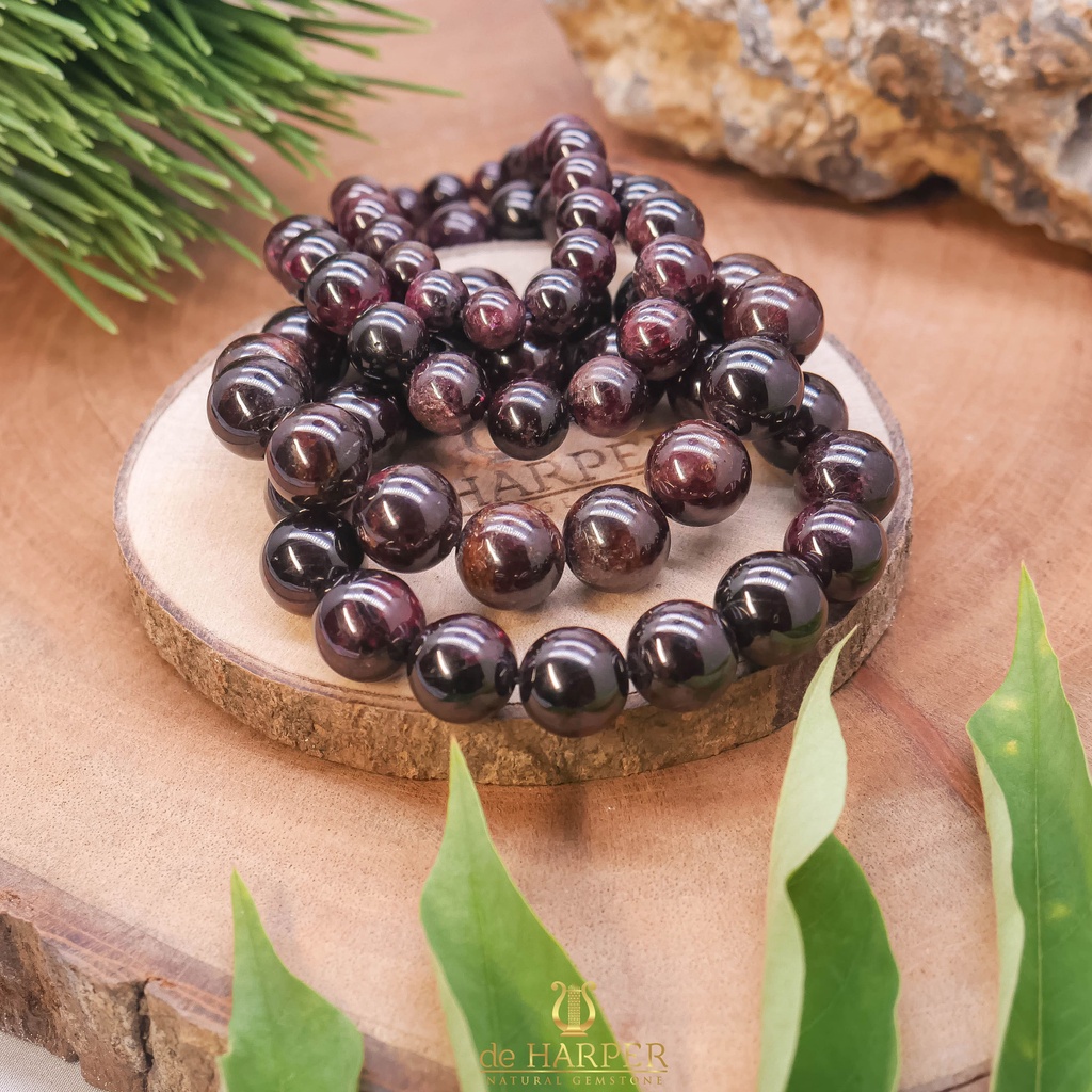Simply Full : Red Garnet