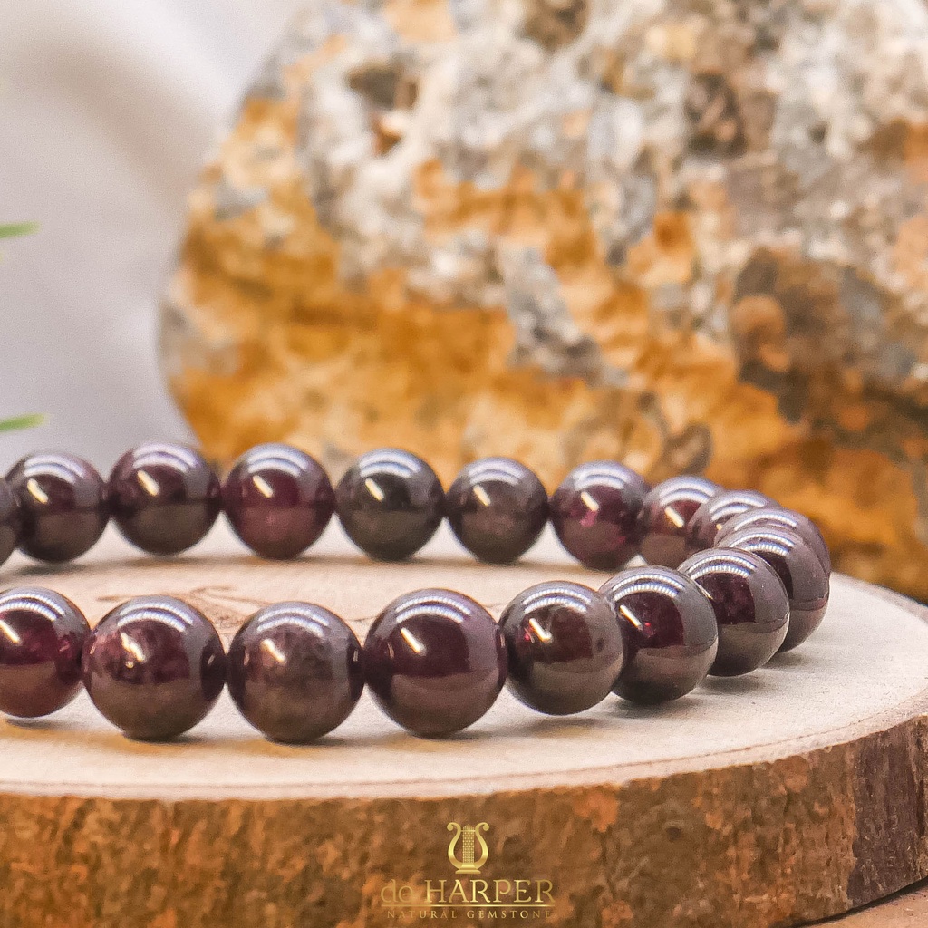 Simply Full : Red Garnet