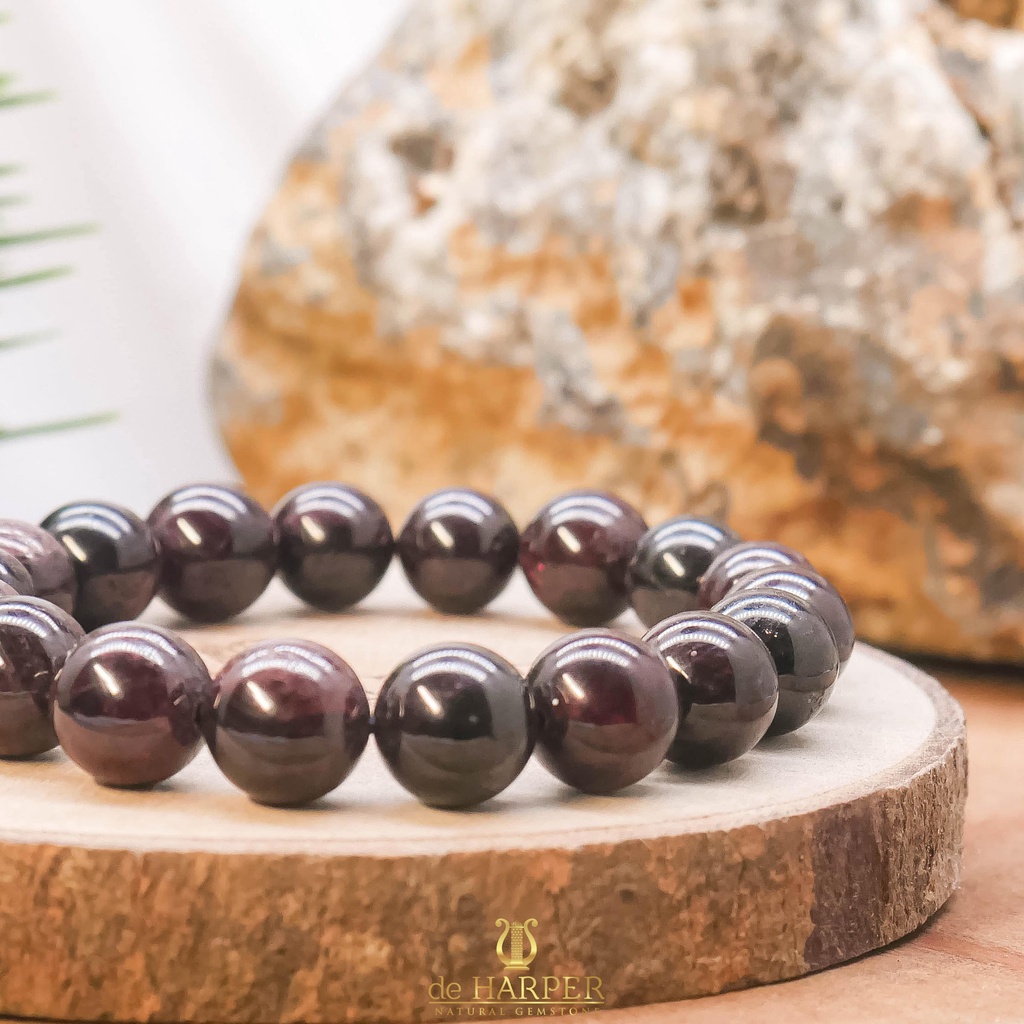 Simply Full : Red Garnet