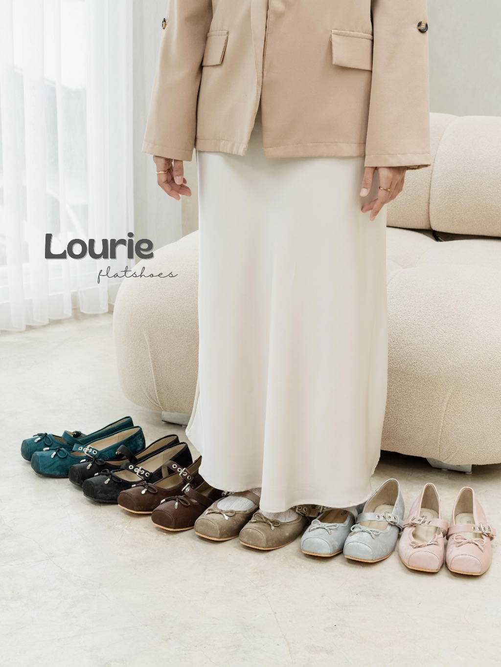 Lourie Flatshoes by SEVATU