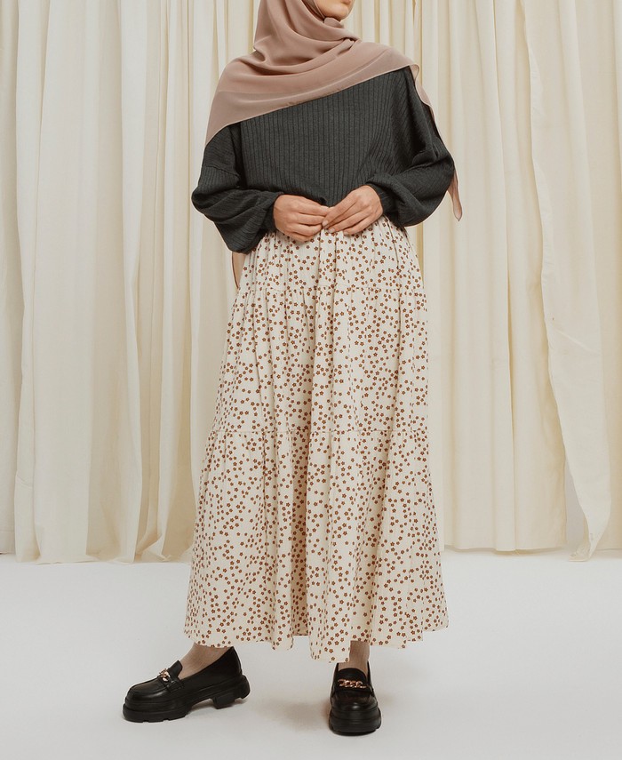 Yuki skirt Mom