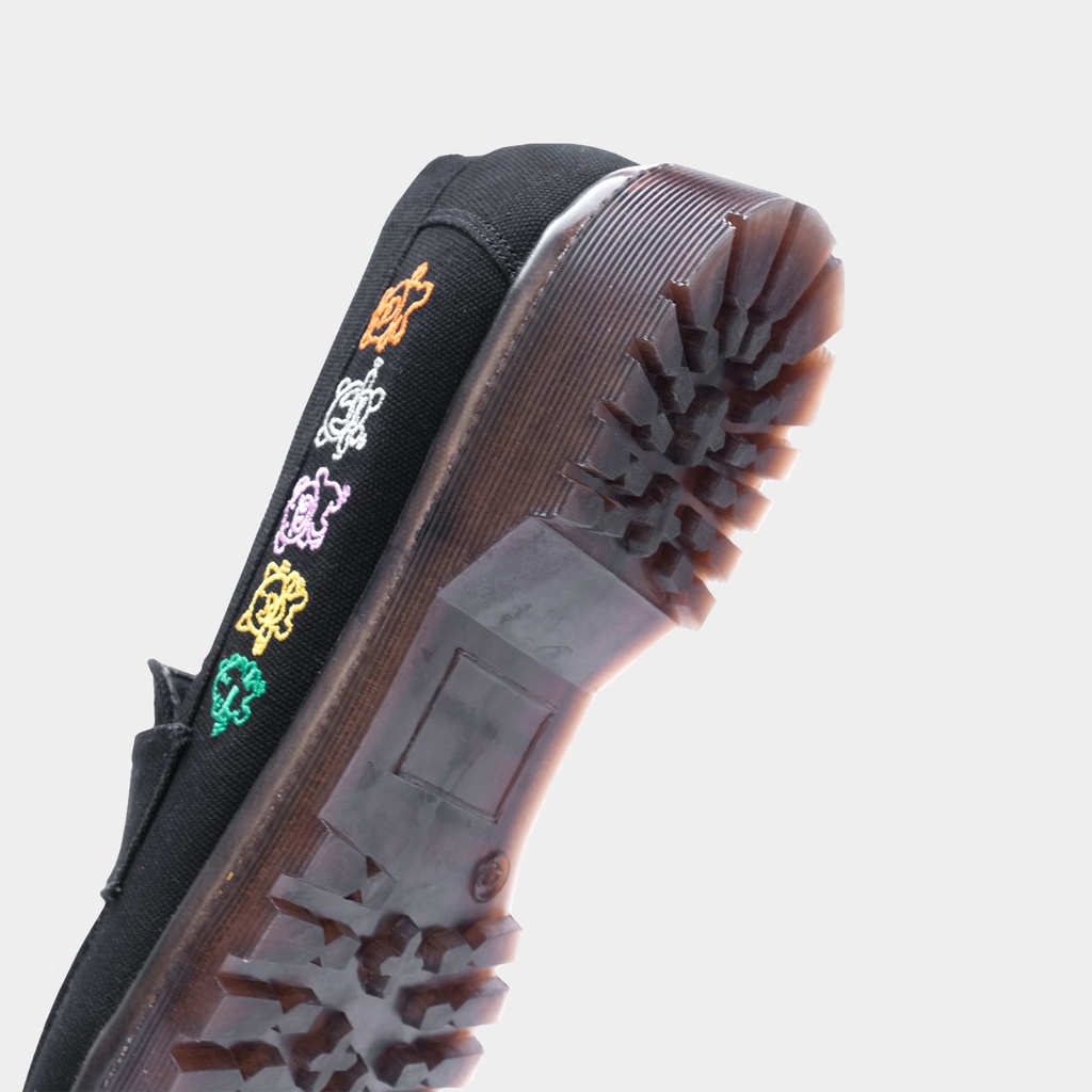 CRSL Loco Loafers | Black I Oxford I Sepatu Pantofel Slip On Formal I Casual I Unisex Pria Wanita