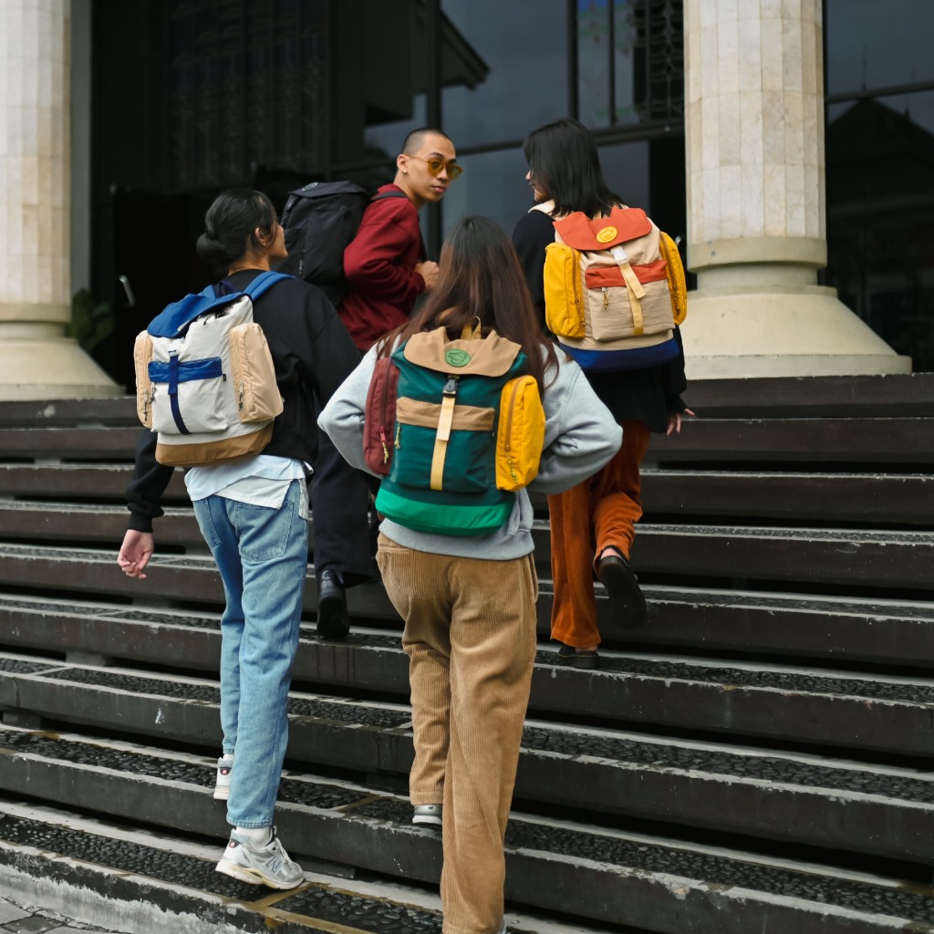 CRSL Raku Backpack Series I Ransel I Travelling Bag I Tas Sekolah I Tas Laptop Kuliah I Pria Wanita Ransel Sedang Kampus Sekolah | Tas Laptop | Bagpack | Tas sekolah | Tas ransel | Ransel | Tas Pria | Tas wanita