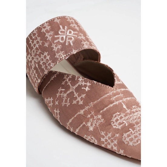 RANCAK MULES BRONZE - RIA MIRANDA