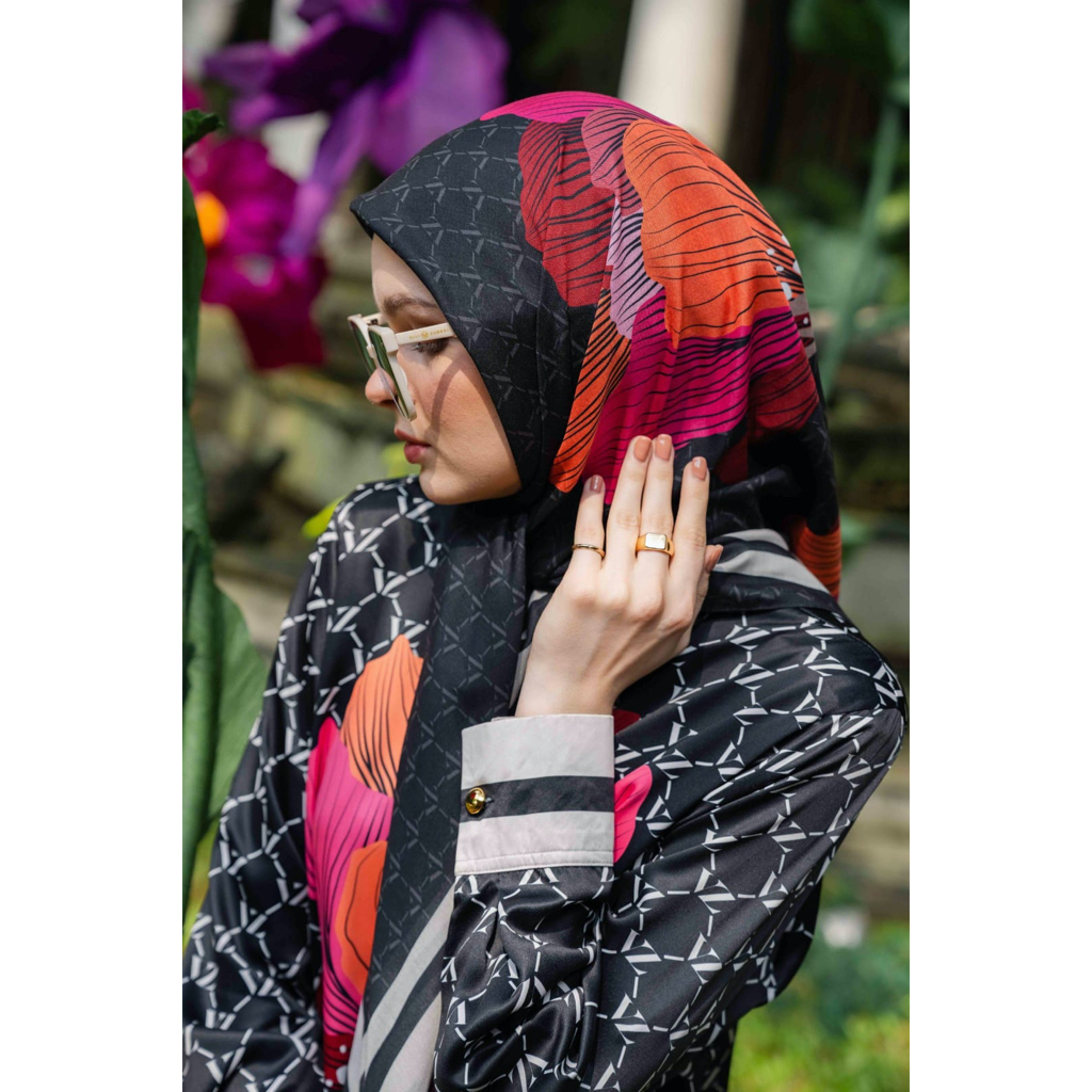 REVERIE SCARF - VIVI ZUBEDI