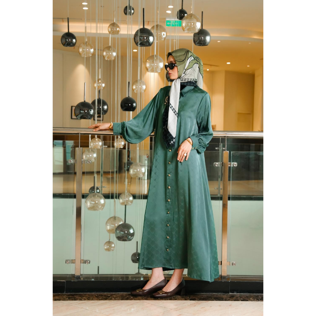 SIGNATURE DRESS - VIVI ZUBEDI