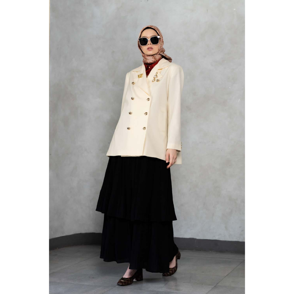 MONOGRAM BASIC BLAZER - VIVI ZUBEDI