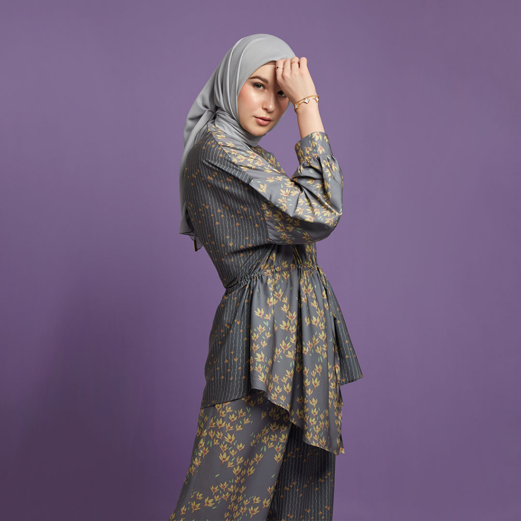 NAIRA ASYMMETRICAL TOP - KAMI