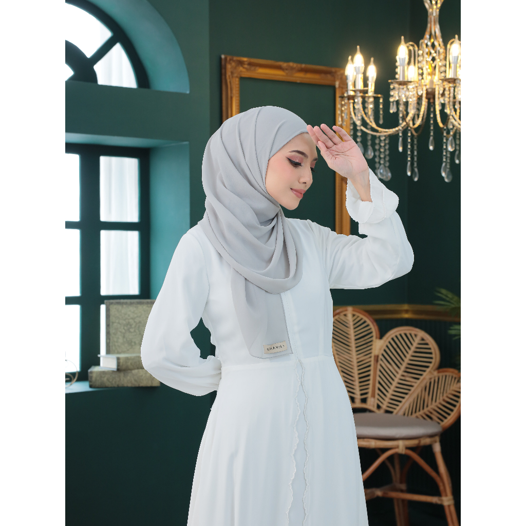 SARAH OTG SHAWL - GHANIEA