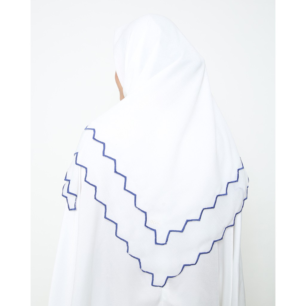 PRISM SCARF WHITE - RUMAH AYU X JEFFRY TAN