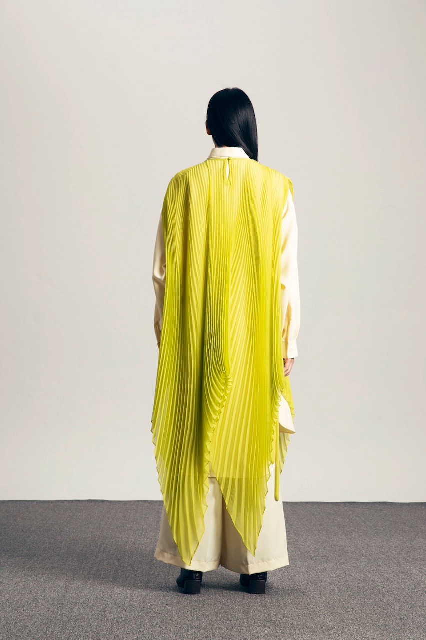 MAOVESE PLEATED VEST LIME GREEN - IKYK