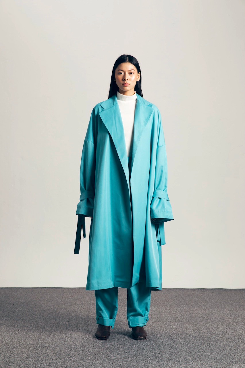 CILIAN OVERSIZED LONG OUTER BLUE - IKYK