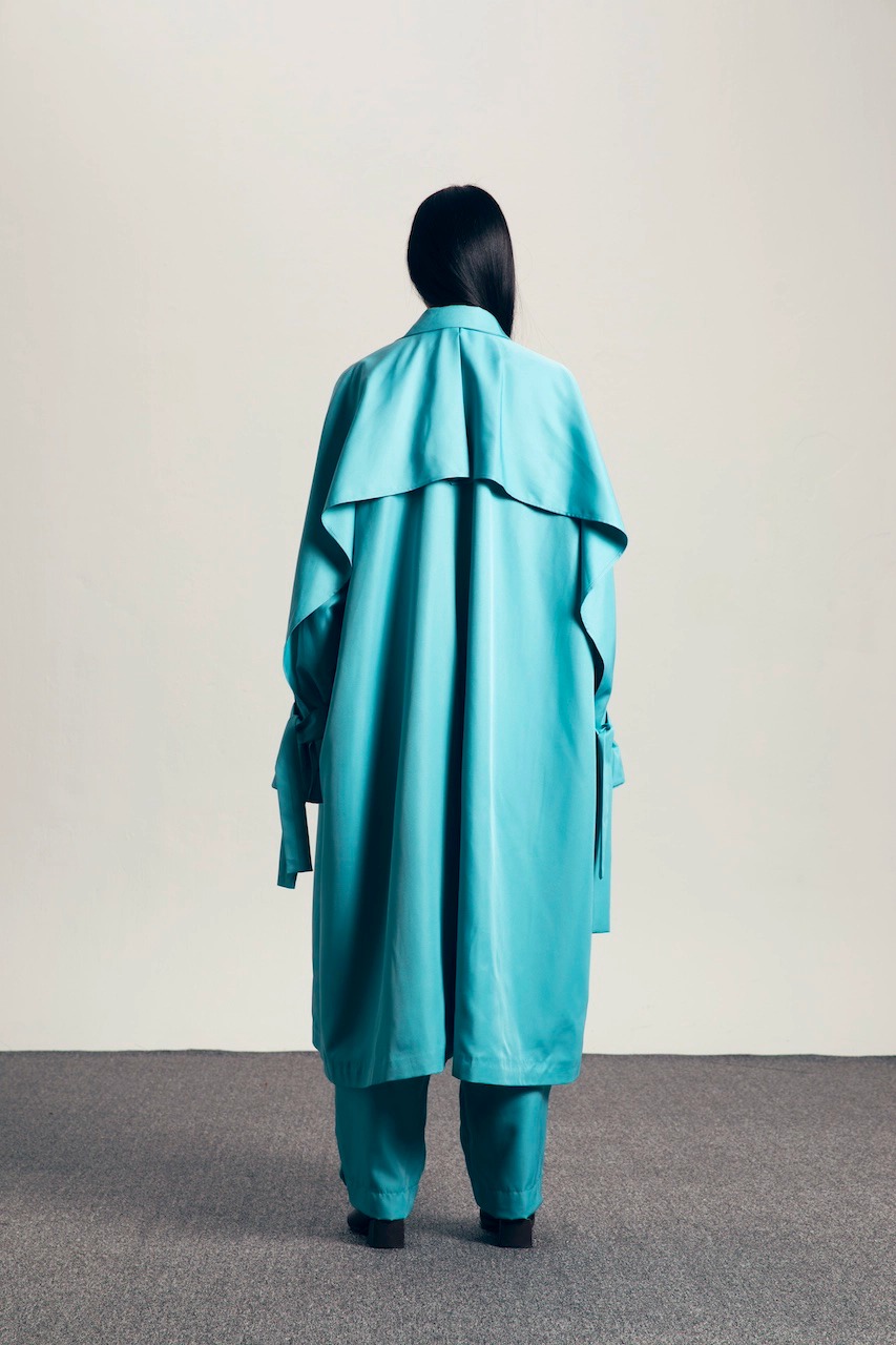 CILIAN OVERSIZED LONG OUTER BLUE - IKYK